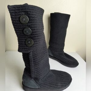 UGG Lattice Cardy 8 Black Knit Fold Over Button Boots Casual